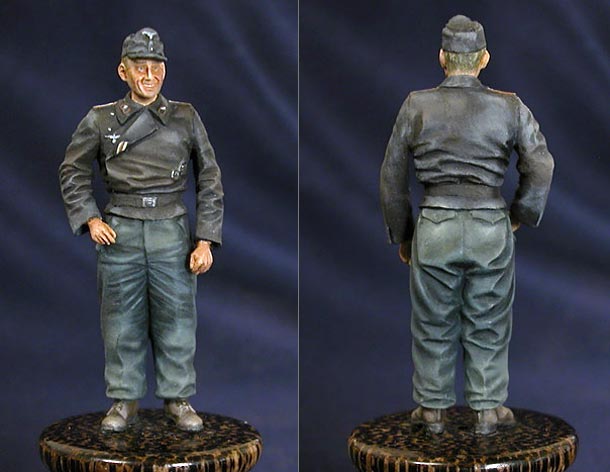 Figures: German tank crewman