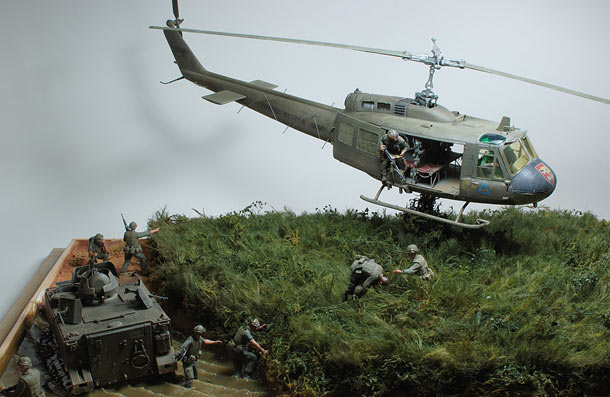 Dioramas and Vignettes: Drop zone under attack!..