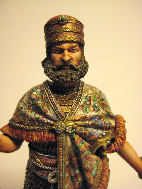 Figures: Assyrian King, photo #2