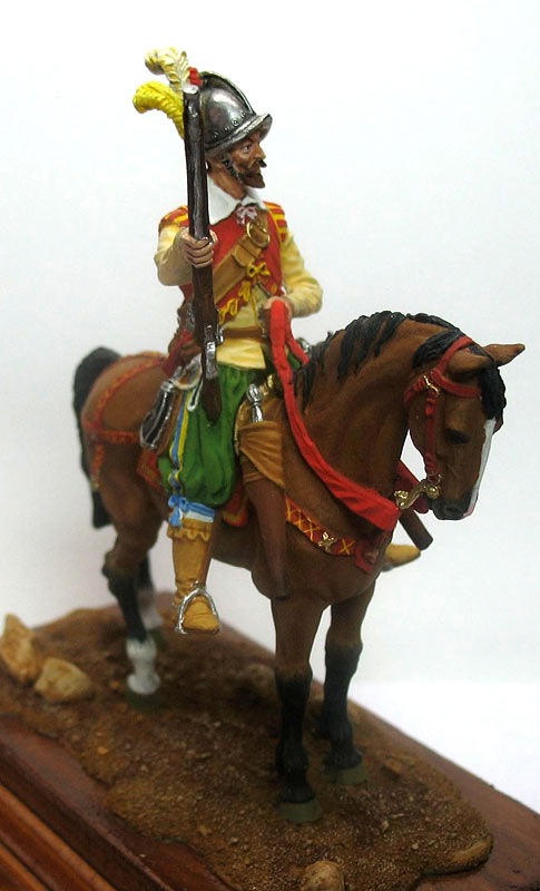 Figures: Mounted harquebusier, early XVII century, photo #3