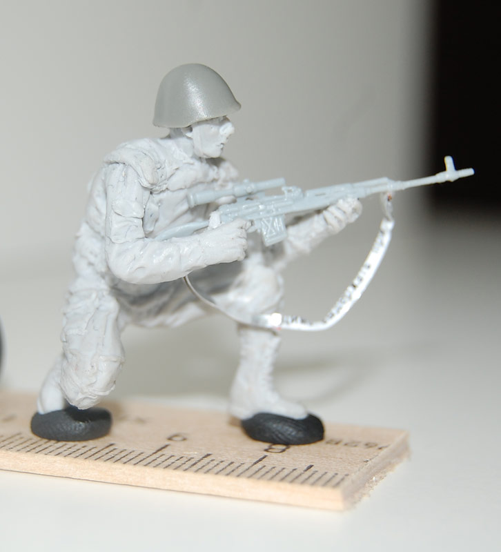 Sculpture: Flamethrower operator and sniper, photo #6