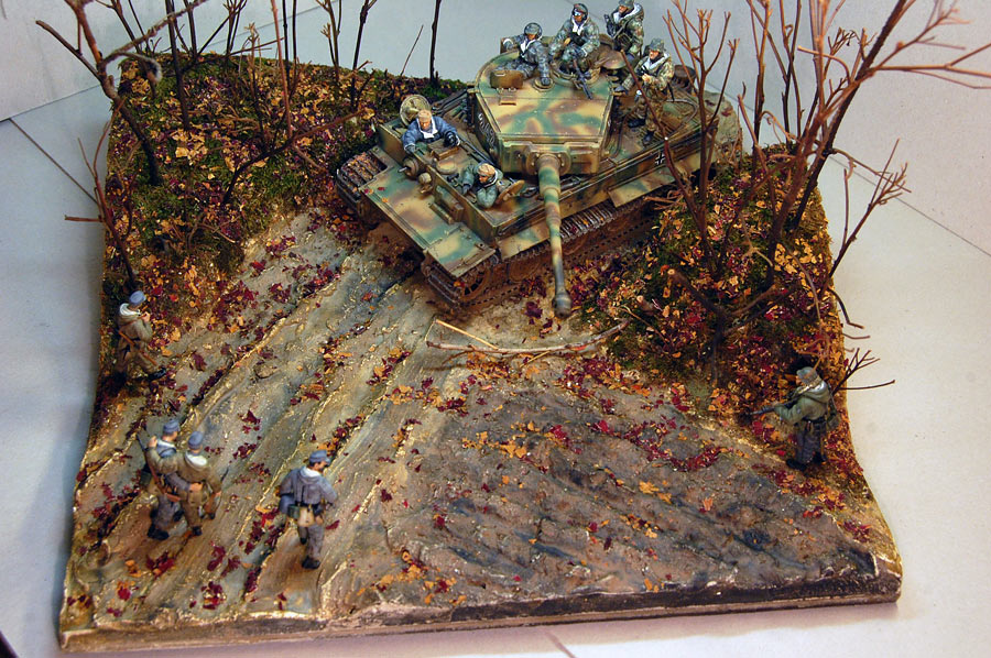 Dioramas and Vignettes: Assembly of remnants, photo #5