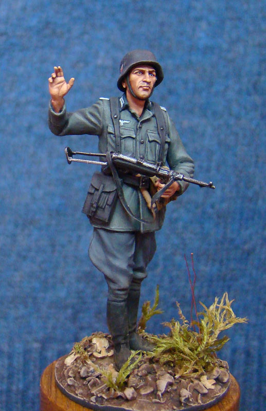 Figures: German officer, photo #2