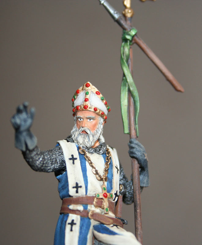 Figures: The Bishop, XIII century, photo #7