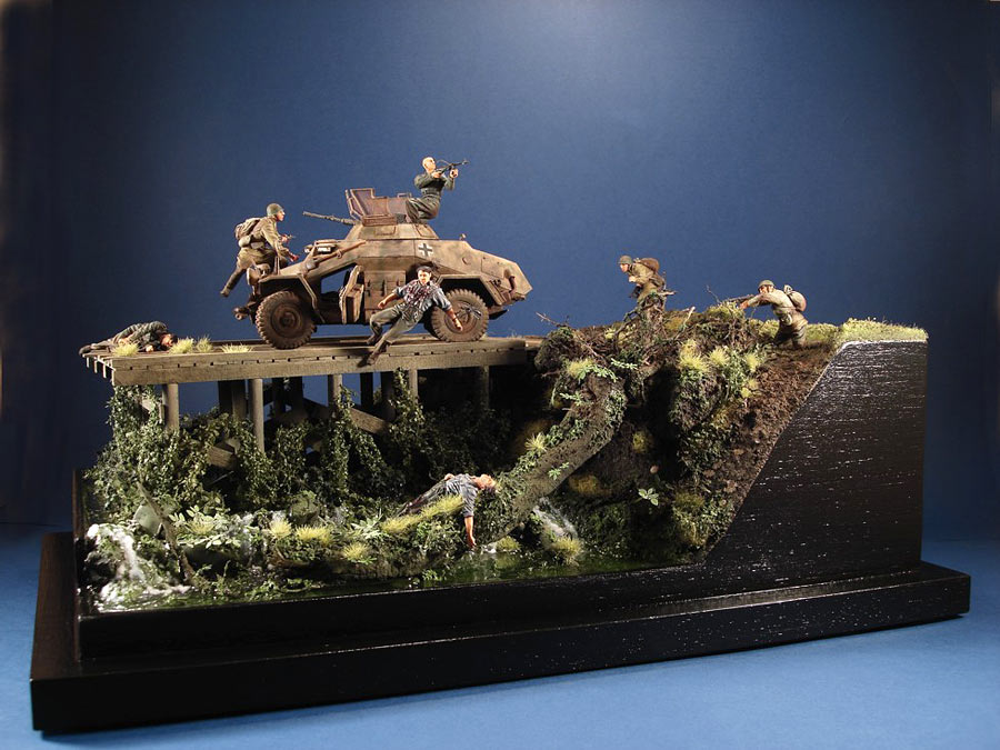 Dioramas and Vignettes: The Bridge, photo #1