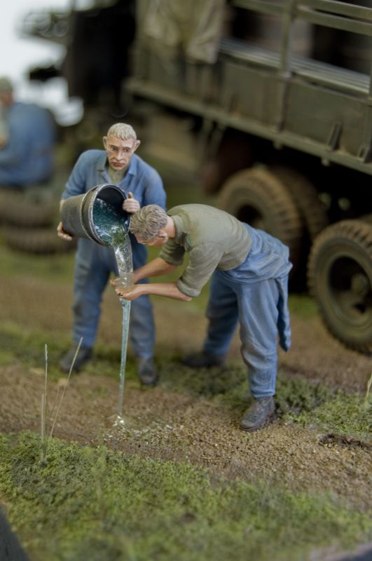 Dioramas and Vignettes: Studebaker US6. Roads of War, photo #11
