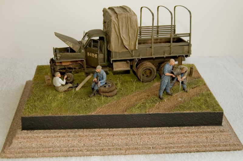 Dioramas and Vignettes: Studebaker US6. Roads of War, photo #2