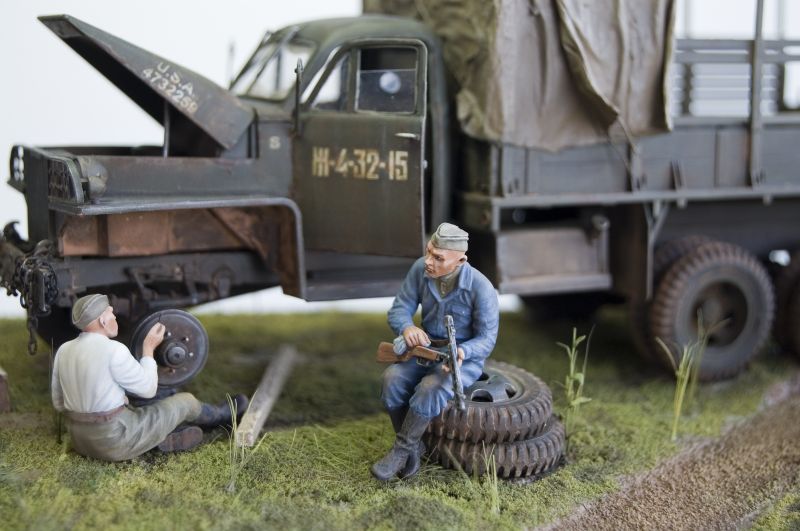 Dioramas and Vignettes: Studebaker US6. Roads of War, photo #8
