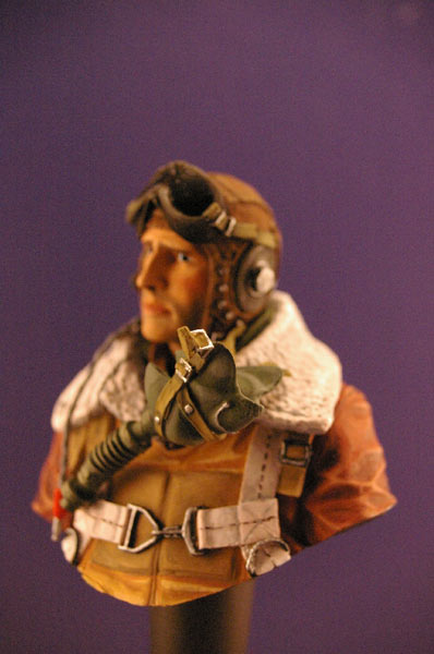 Figures: Tank creaman and pilot, photo #10