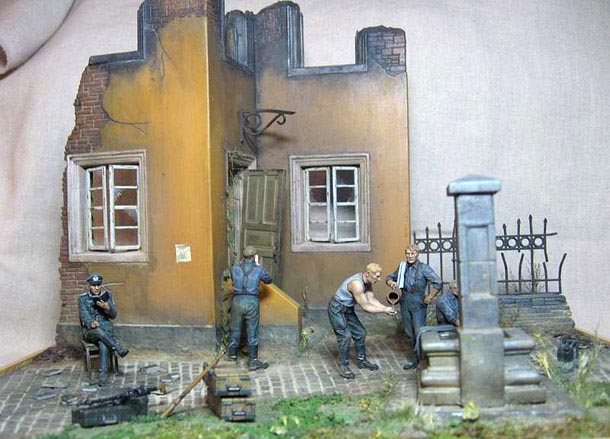 Dioramas and Vignettes: Shivers of peaceful life