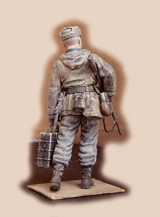 Figures: German Soldier, photo #3