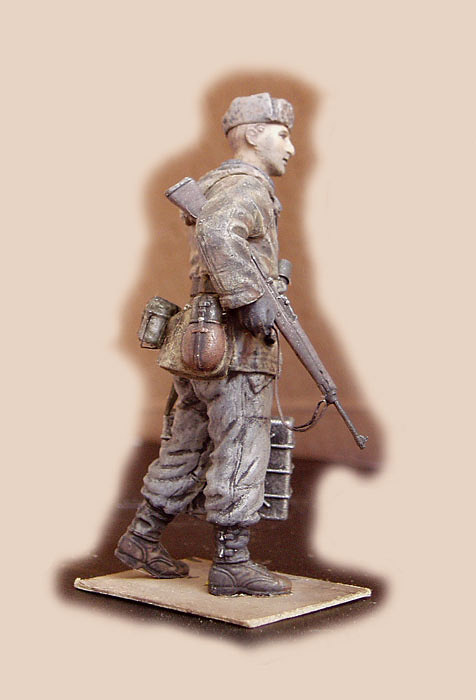 Figures: German Soldier, photo #4