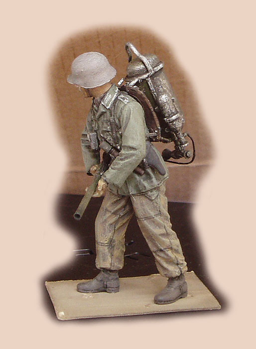 Figures: German Soldier, photo #8