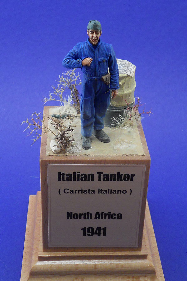 Figures: Italian Tanker , photo #1