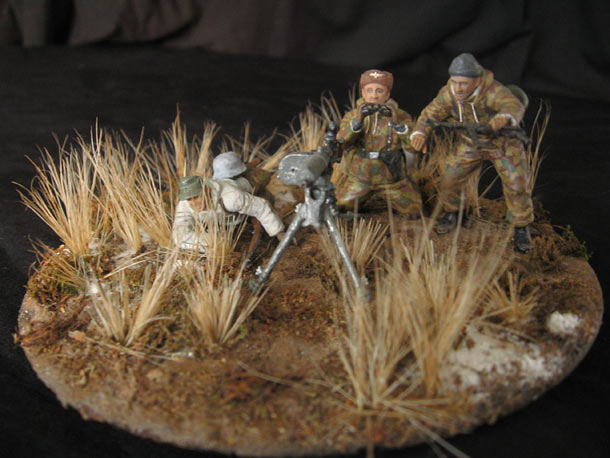 Dioramas and Vignettes: Enemy in sight!