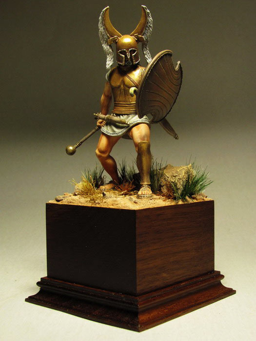 Figures: Picene warrior, VI-V B.C., photo #2