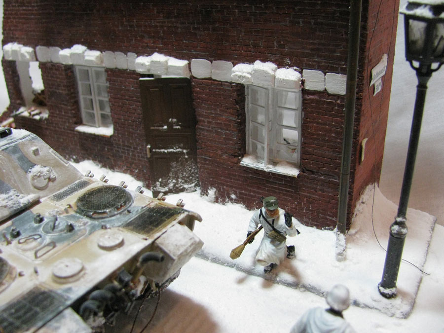 Dioramas and Vignettes: Be on the alert!, photo #8