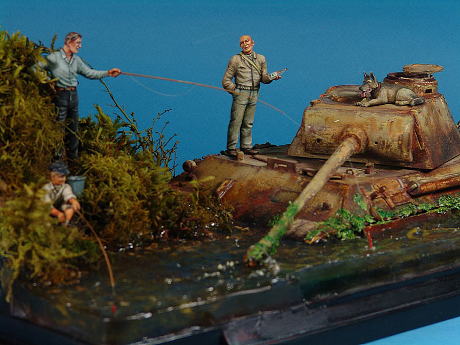 Dioramas and Vignettes: Fishy river, photo #2