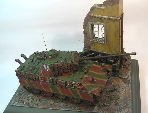 Dioramas and Vignettes: Tanks, go on!
