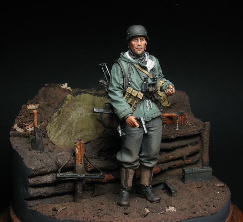 Dioramas and Vignettes: On the front line, photo #1