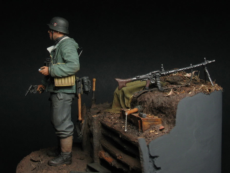 Dioramas and Vignettes: On the front line, photo #5