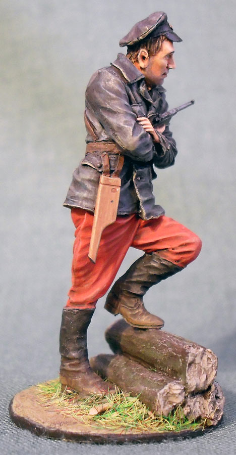 Figures: Red Commissar, 1917, photo #5