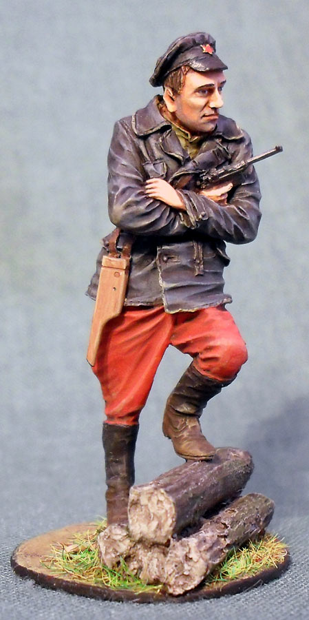 Figures: Red Commissar, 1917, photo #6