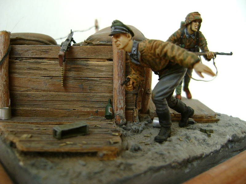 Dioramas and Vignettes: In the trenches, 1944, photo #1