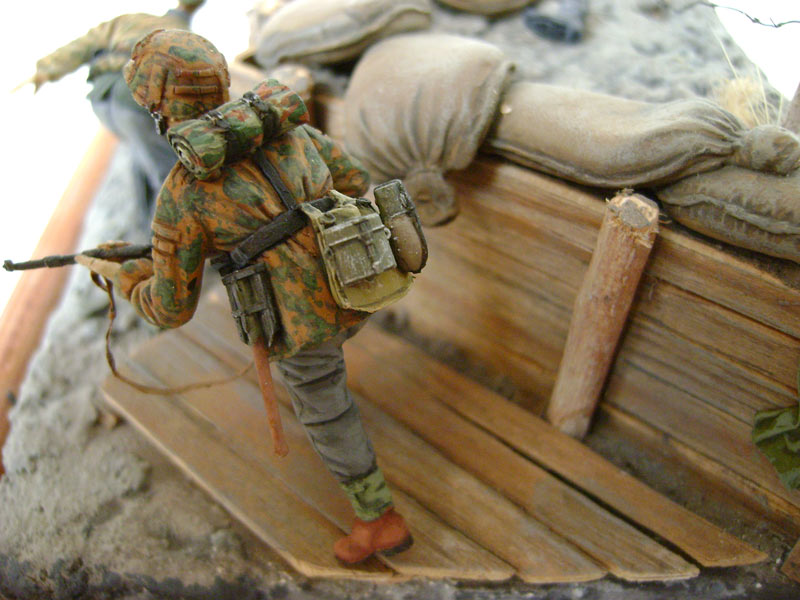 Dioramas and Vignettes: In the trenches, 1944, photo #5