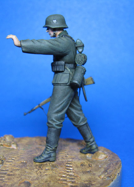 Figures: Wehrmacht soldiers and officer, photo #4