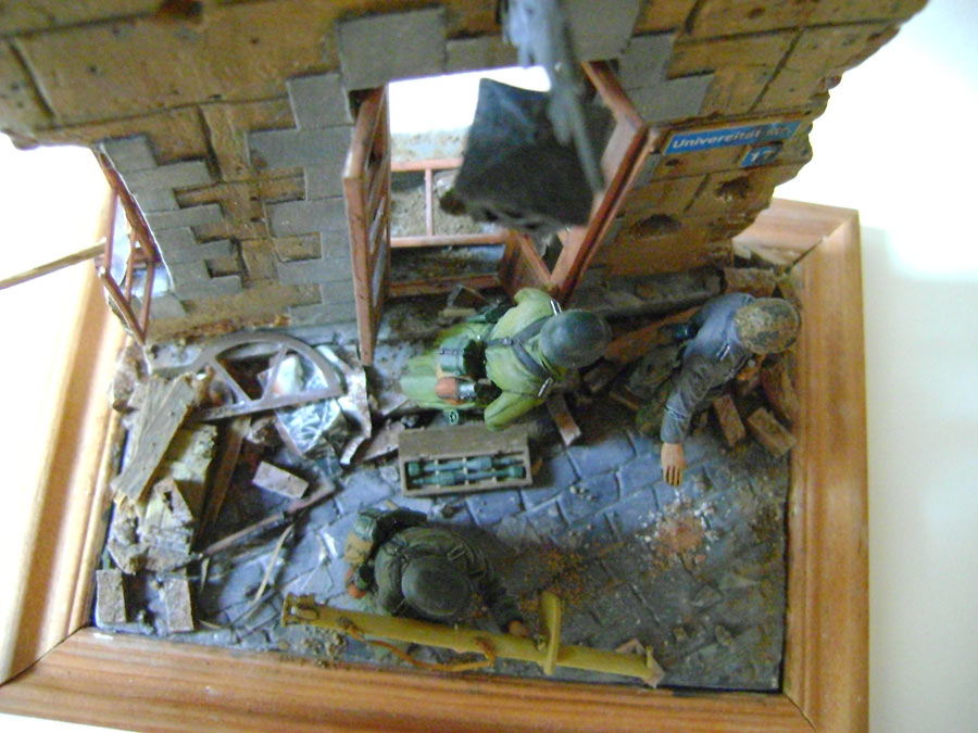 Dioramas and Vignettes: The Hunters, photo #9