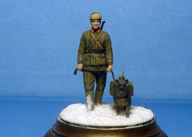 Figures: Soviet tank hunter with dog, photo #1