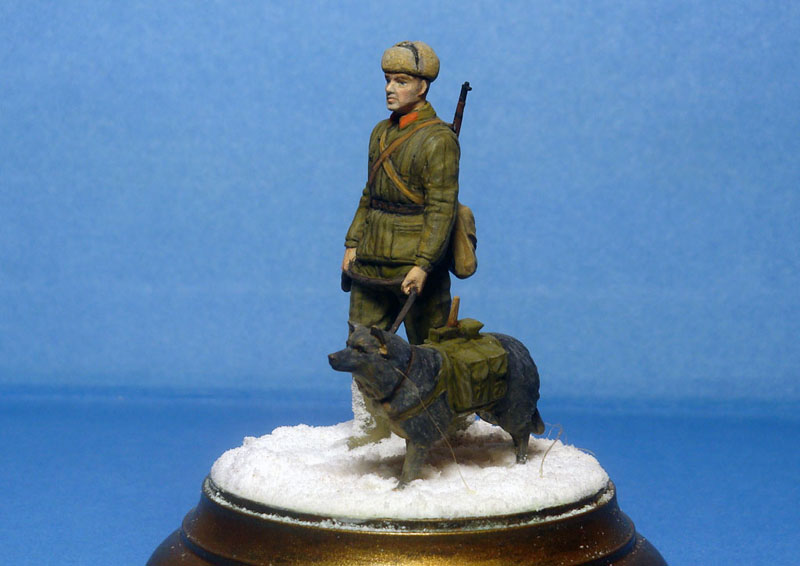 Figures: Soviet tank hunter with dog, photo #2