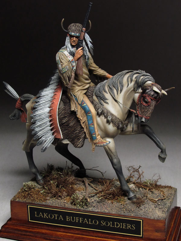 Figures: Lakota warrior, photo #3