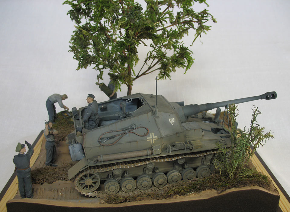 Dioramas and Vignettes: Dicker Max, photo #1