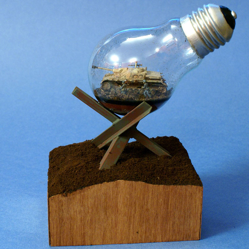 Miscellaneous: StiG in light bulb, photo #1