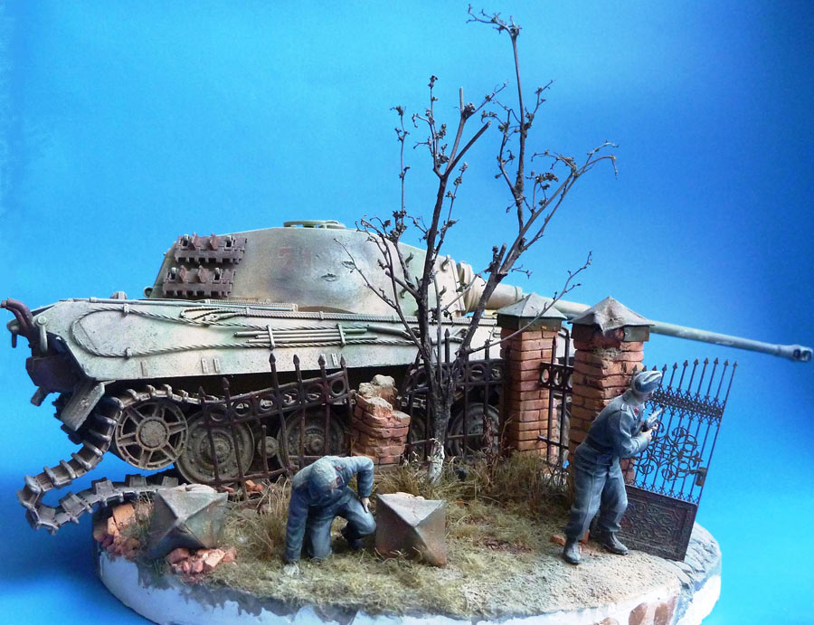 Dioramas and Vignettes: Knocked out Tiger, photo #1