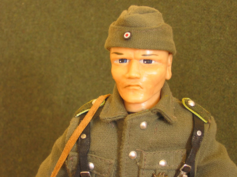 Miscellaneous: German infantryman, photo #5