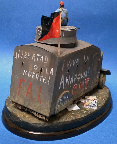 Dioramas and Vignettes: Viva anarchia!, photo #3