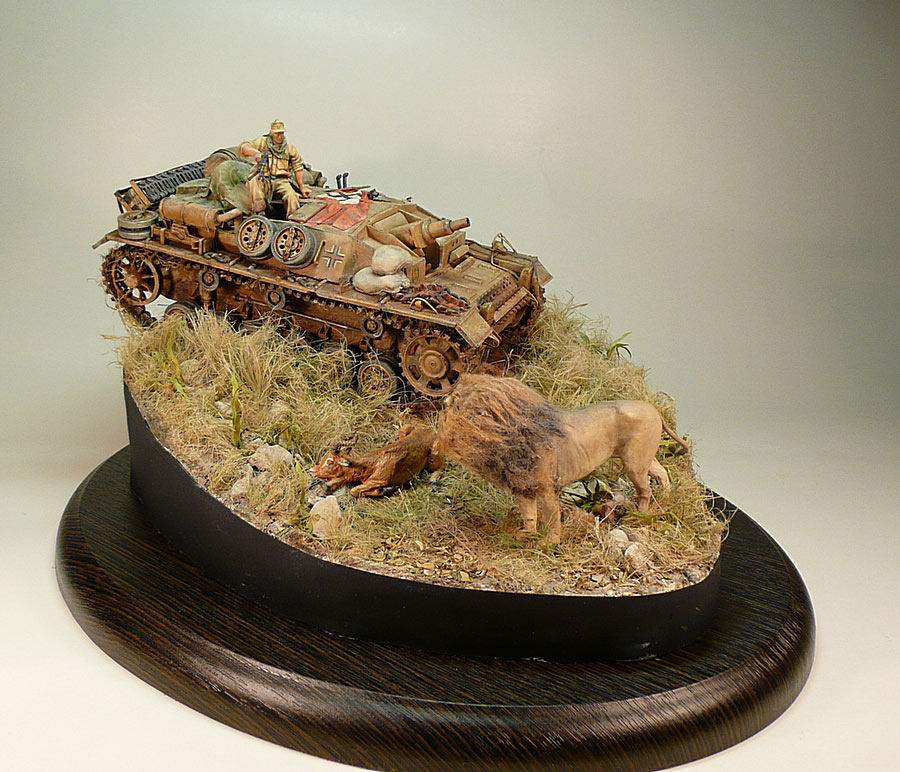 Dioramas and Vignettes: Man with the gun is always right, photo #1