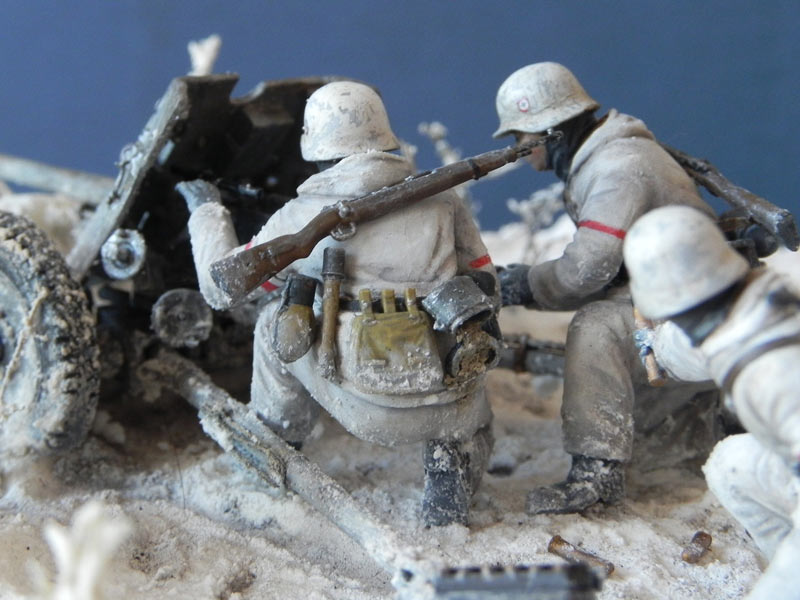 Dioramas and Vignettes: The Red Spy, photo #6