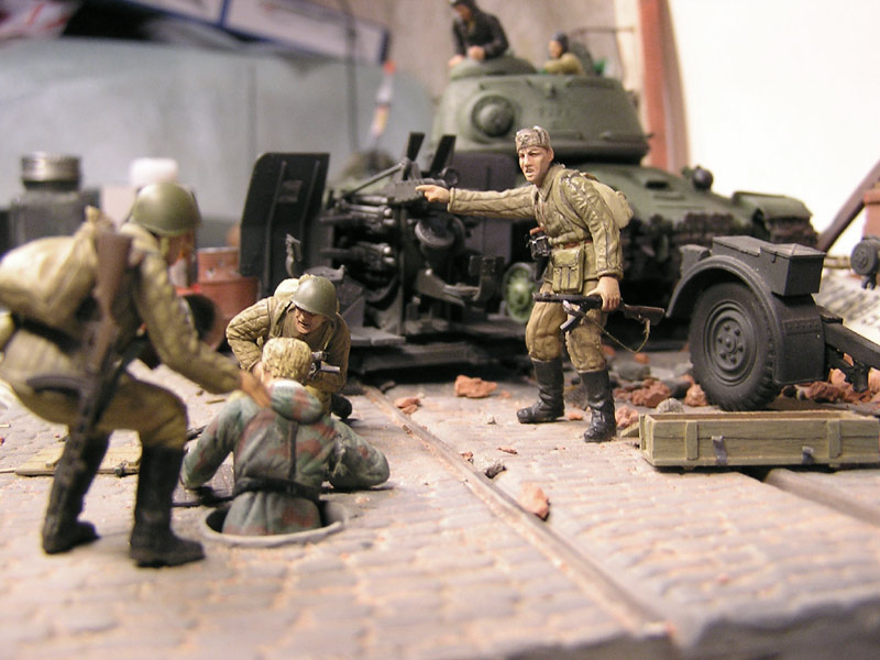 Dioramas and Vignettes: Hans, come out! Hitler kaputt!, photo #4