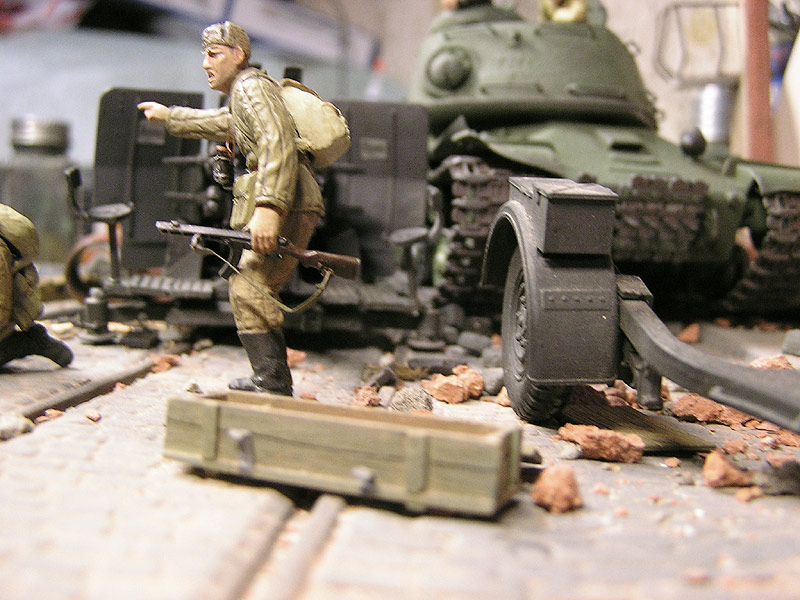 Dioramas and Vignettes: Hans, come out! Hitler kaputt!, photo #5
