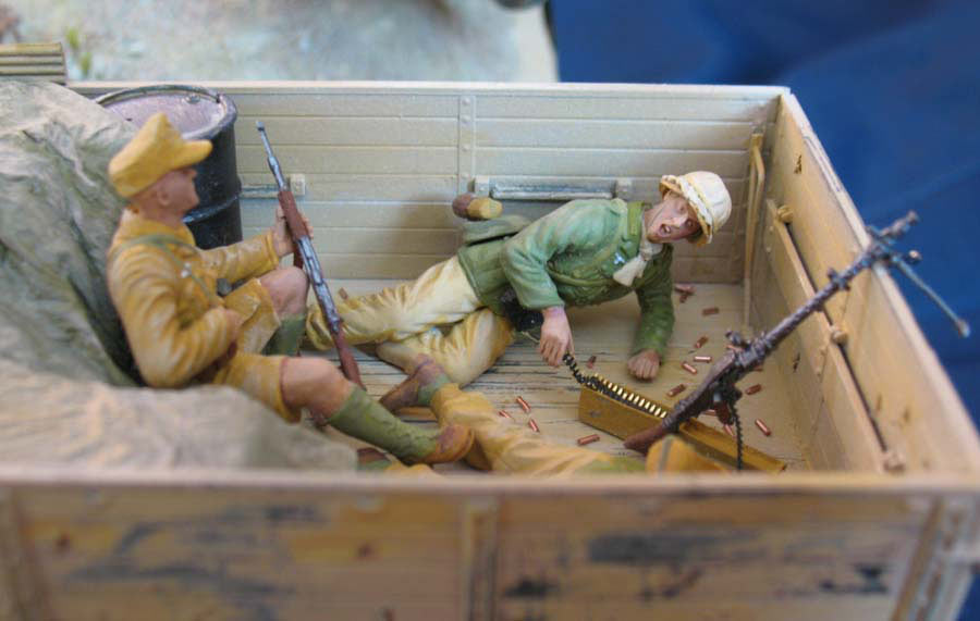 Dioramas and Vignettes: Chasing the Lightning, photo #12