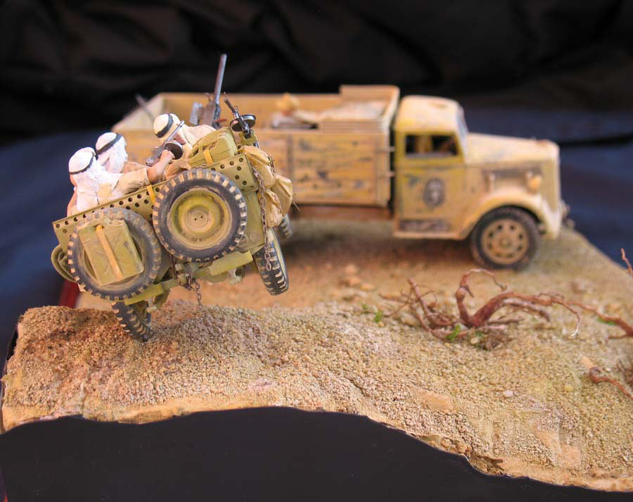 Dioramas and Vignettes: Chasing the Lightning, photo #3