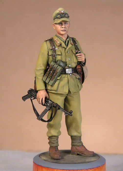 Figures: DAK infantryman, 1942, photo #2