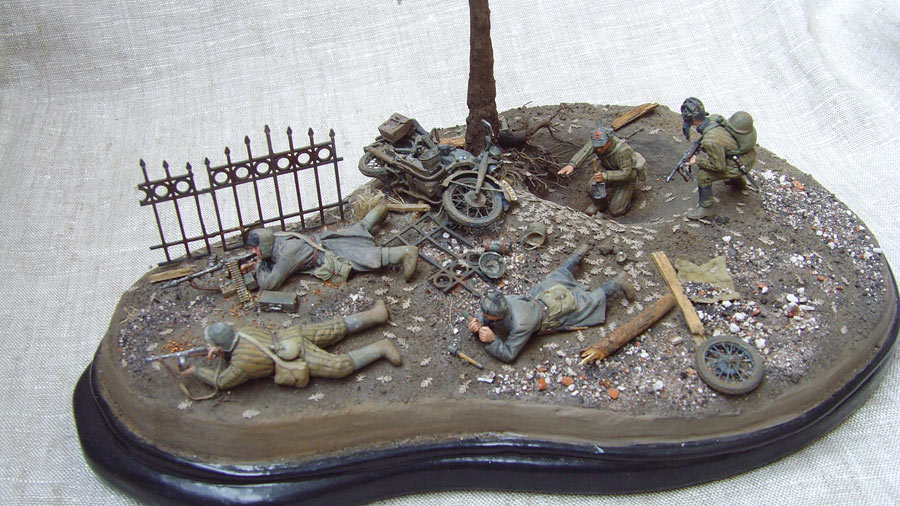 Dioramas and Vignettes: His Batallion. Reconnaissance in force, photo #3