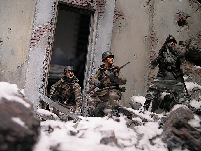 Dioramas and Vignettes: Coming Back to Kharkov, photo #2