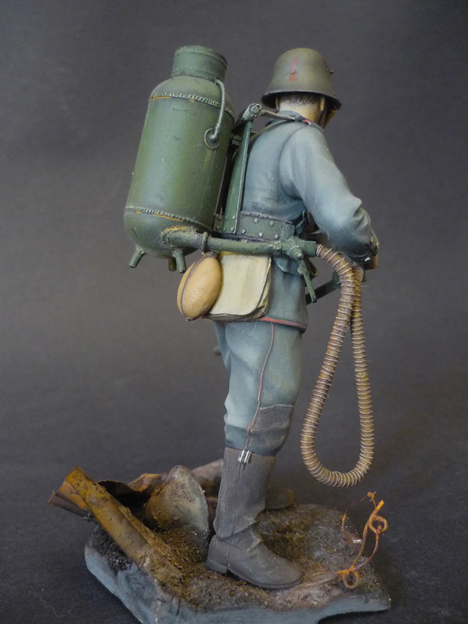 Figures: Flamethrower operator, 23rd reserve div., 1916, photo #4