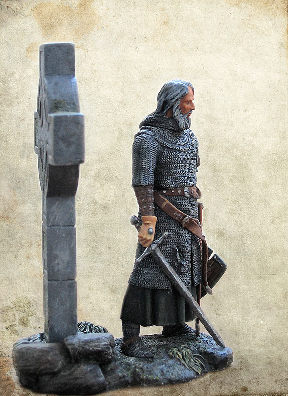 Figures: Irish knight, XIV century, photo #5
